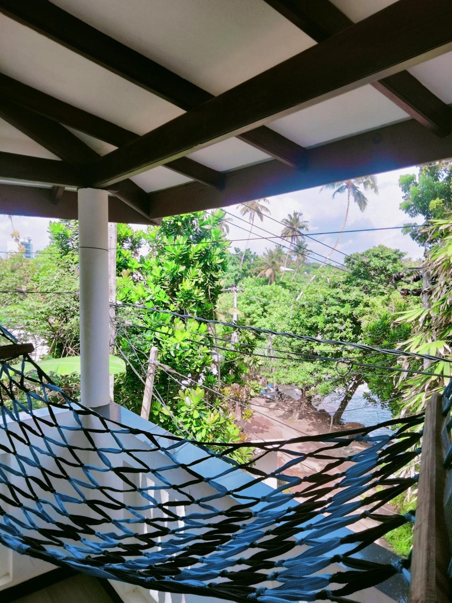 Bed and Breakfast Sajana Ocean Hill à Mirissa Chambre photo